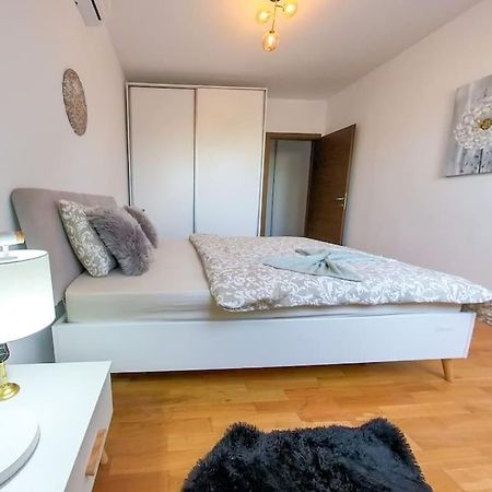Bucharest Central Dd Apartment Buitenkant foto