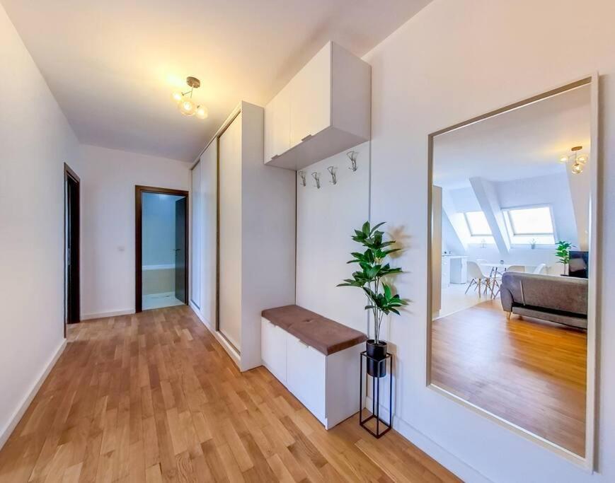 Bucharest Central Dd Apartment Buitenkant foto